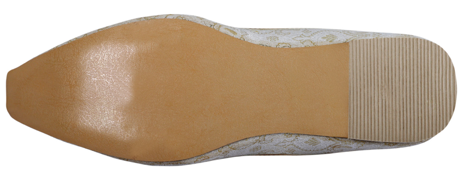 DEEUCO Men's Ethnic Cream and Golden Wedding and Sherwani Jutti,Mojari