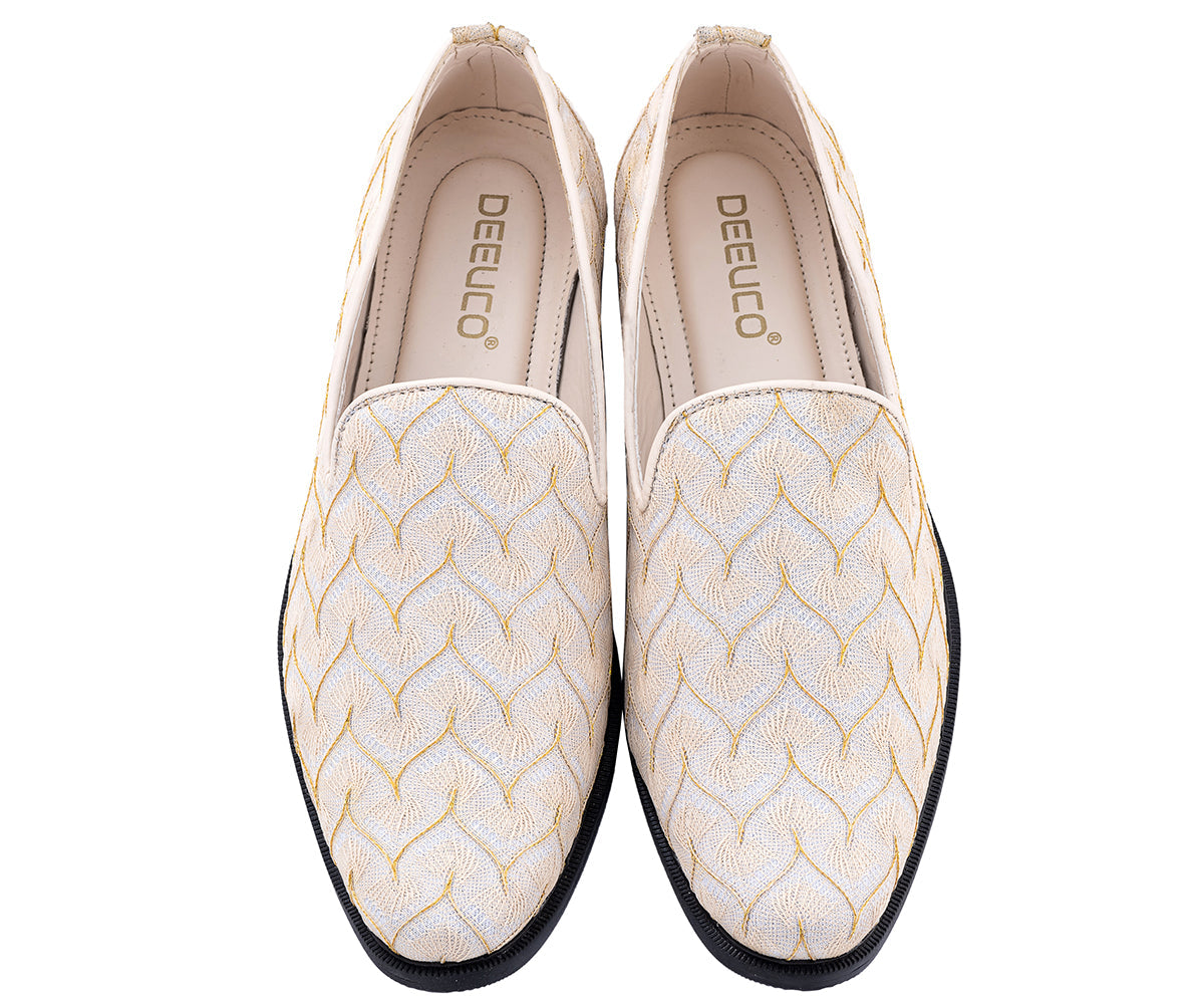 Men's Ethnic Premium Plain Cream Wedding and sherwani jutti/Shoes