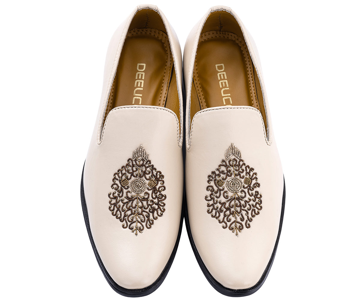 Deeuco Premium Cream Traditional Zardozi embroidery Jutti